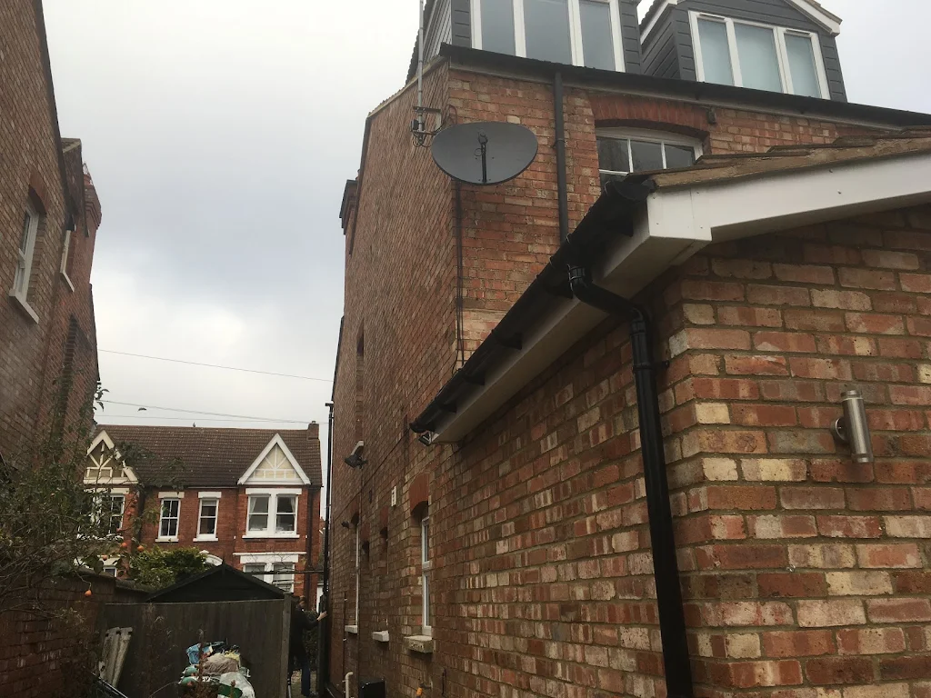 Fransat satellite dish installation