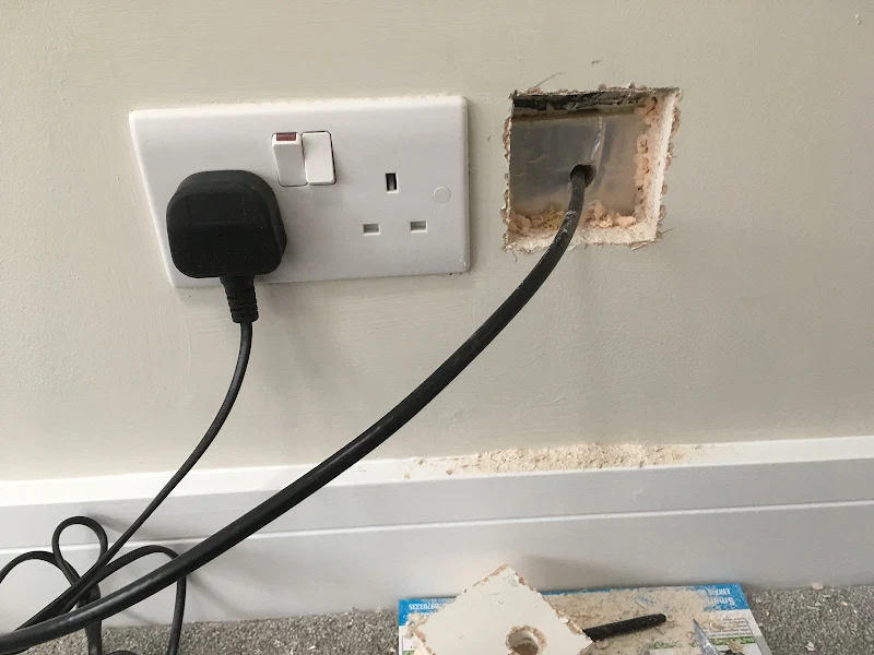 Installing a new TV aerial point